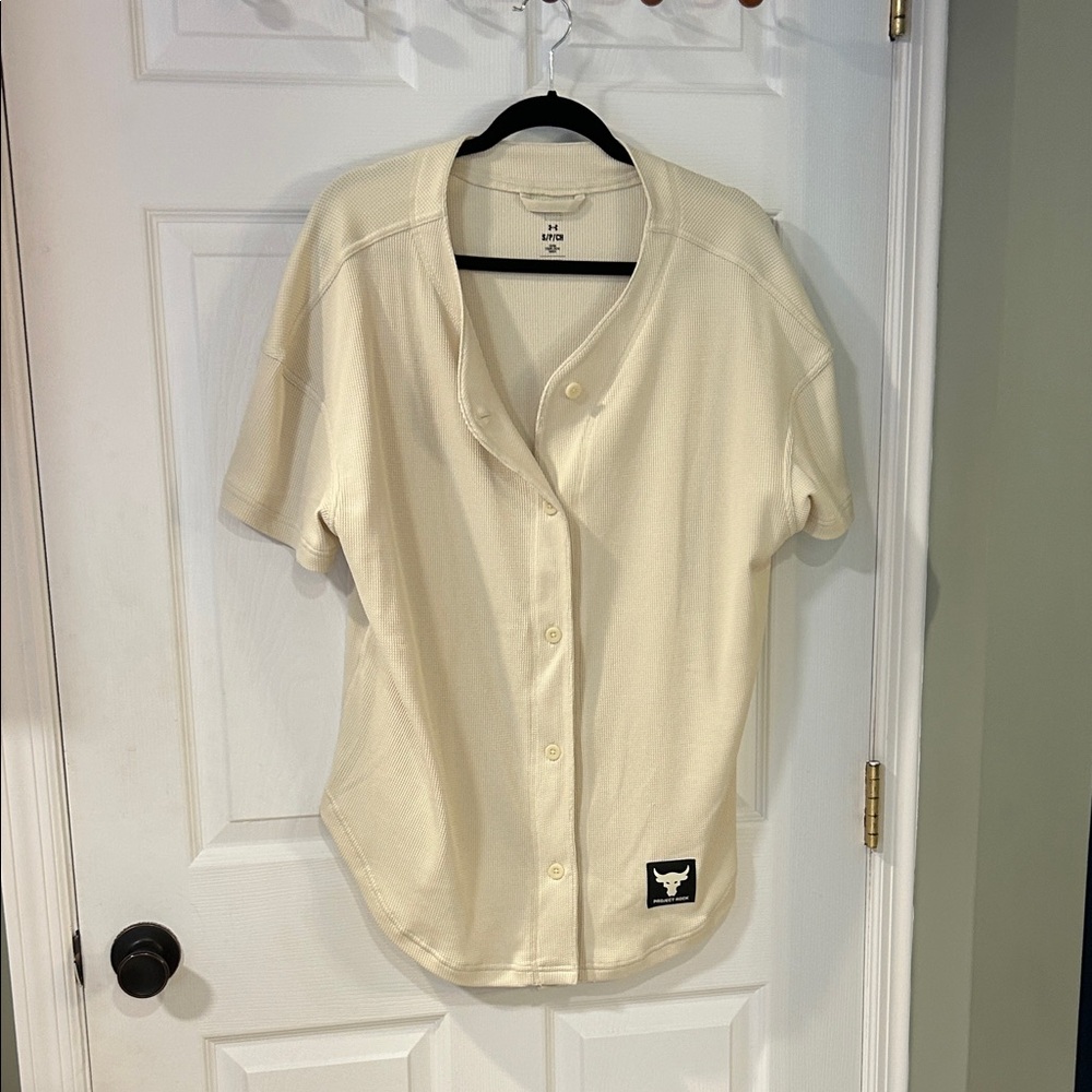 Under Armour Project Rock Women’s Cream Button-Up Jersey